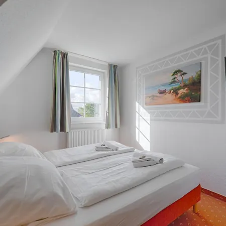 Seehotel Duene Отель